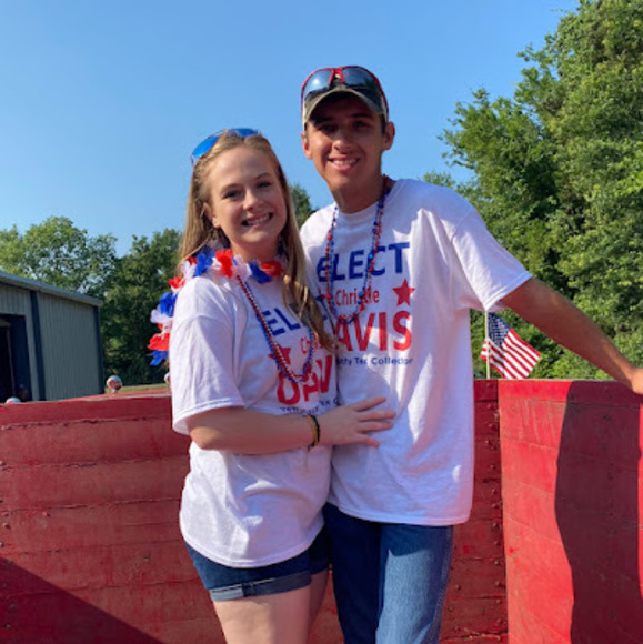 Meet your Posher, Lynnlee - Picture 1 of 1